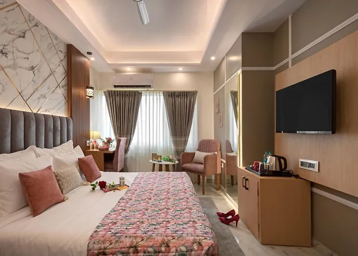 Sarang Palace - A Luxury Boutique Hotel